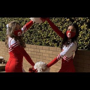 Meet your Posher, Lesly